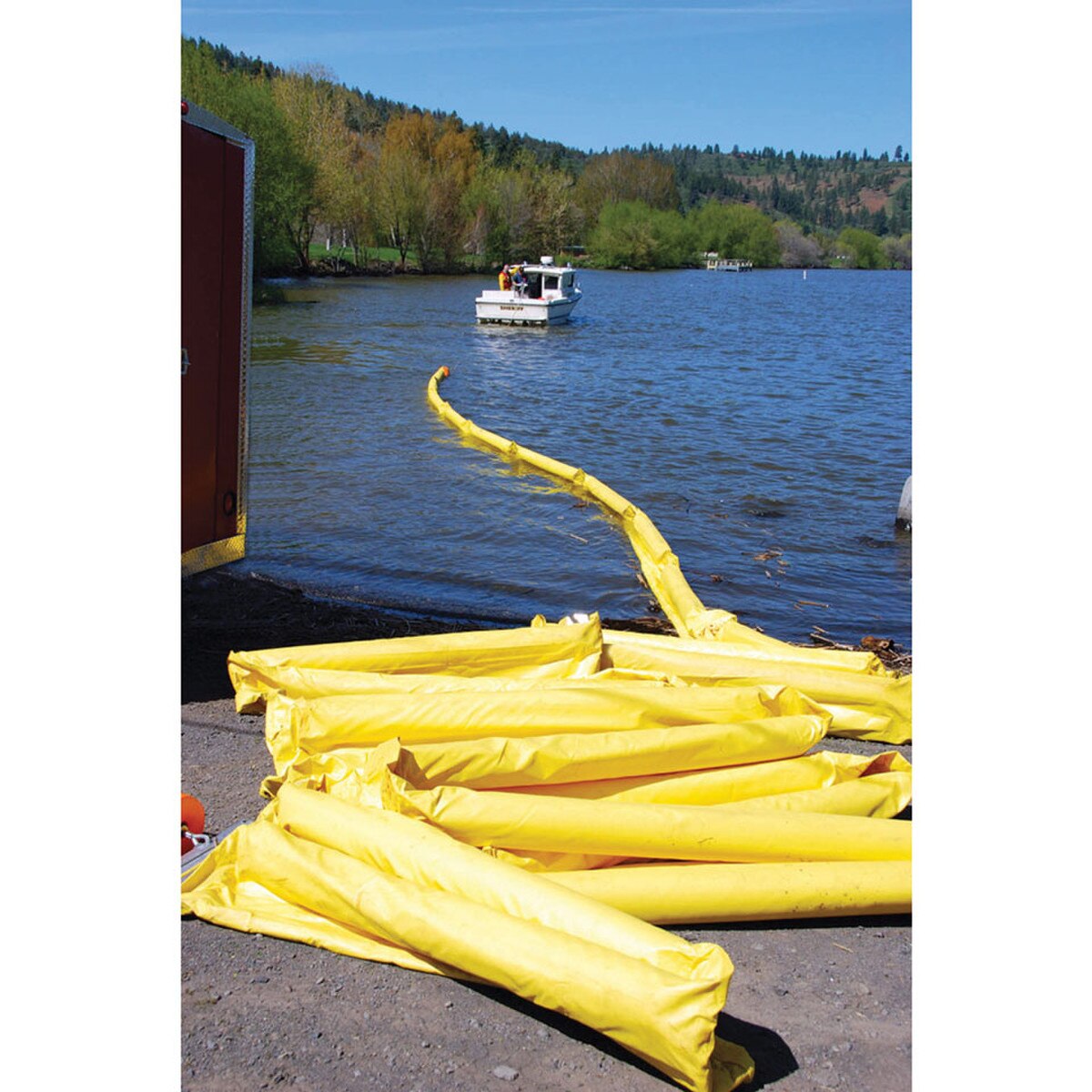 PCB650-20 PVC Floating Containment Booms | Contain Oil Spills Marine Situations | Ocean Spill Containment | Open Water | Spills on Water | Marine Spills | Spill Clean Up | Spill Containment | Ecospil